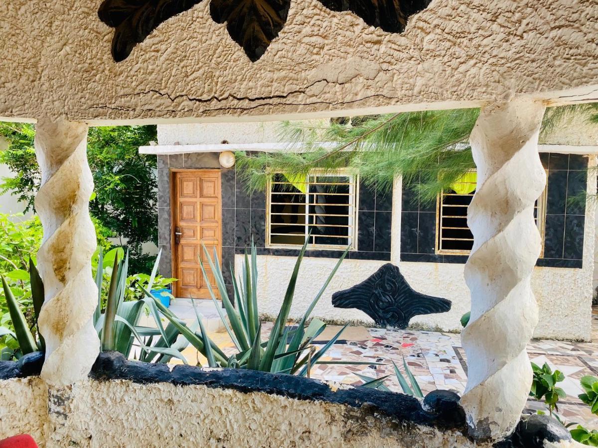 Jungle Beach Resort Sanyang Exteriér fotografie