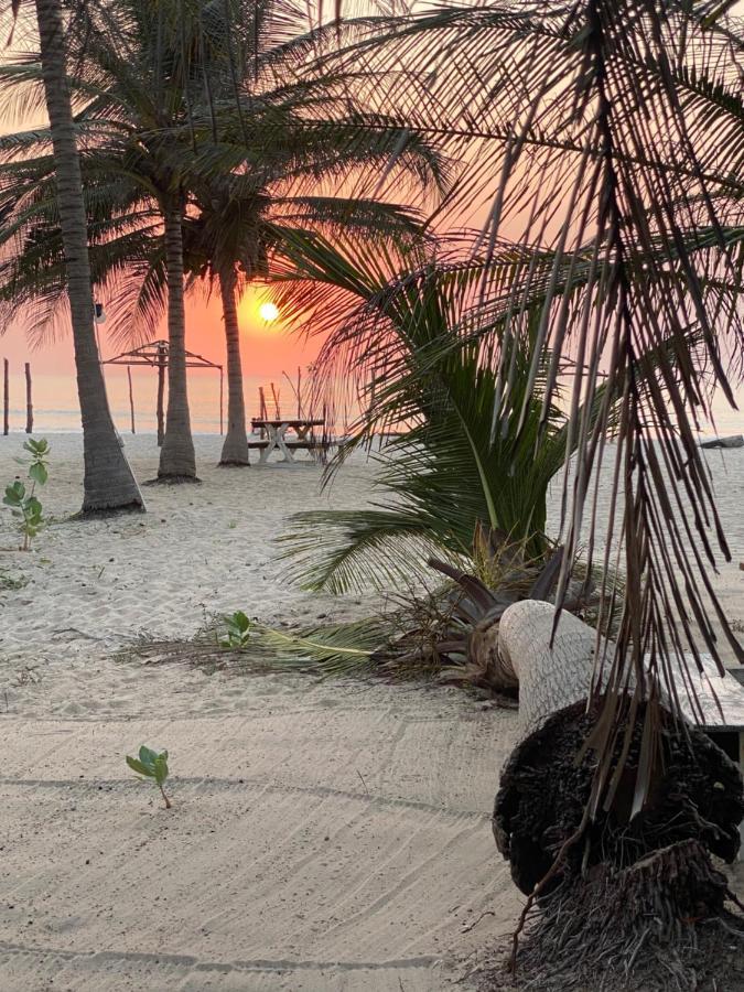 Jungle Beach Resort Sanyang Exteriér fotografie